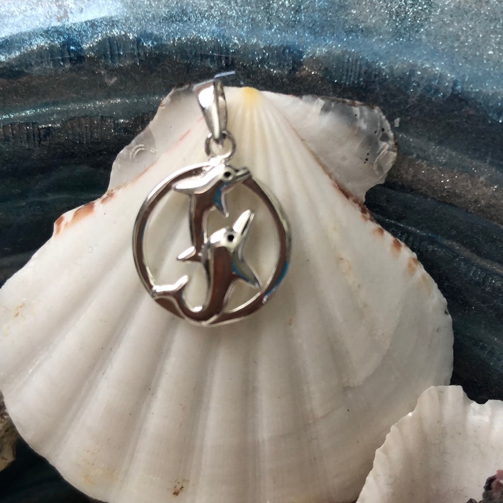 925 Sterling Silver Pendant -Dolphin - Picture 3 of 6